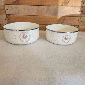 VINTAGE Enamel Bowls with Rooster Design